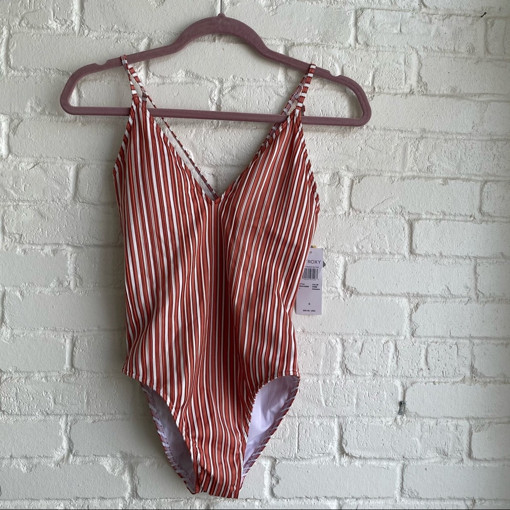 NWT Roxy One Piece Cheeky Swimsuit Size Small